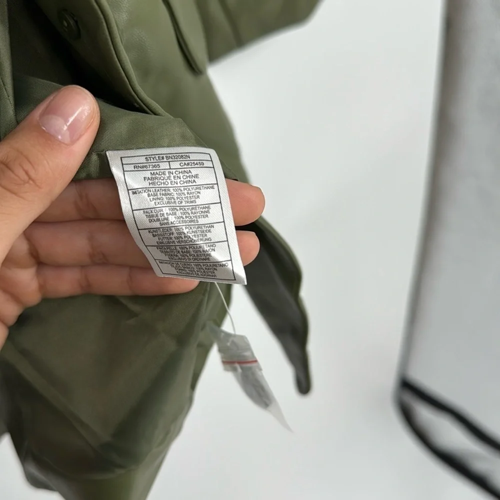 Steve Madden Audrey Faux Leather Blazer NWT Winter Moss Green Size S - Picture 3 of 6